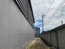  - ขายโกดังพร้อมที่ดินเนื้อที่ 1 ไร่ พื้นที่360ตรม. ใกล้ถนนบางบัวทอง-สุพรรณบุรี340-1.6กม. อ.ลาดหลุมแก้ว จ.ปทุมธานี