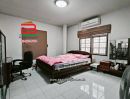 - บ้านเดี่ยว หมู่บ้านโอษธิศ 3 (โชคชัย 4 ซอย 18) เนื้อที่ 56 ตร.ว ใกล้เซ็นทรัลอีสต์วิลล์ แขวงลาดพร้าว เขตลาดพร้าว