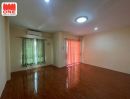 - ทาวน์โฮม 2 ชั้น เดินทางง่าย ใกล้ห้าง ใกล้โรงพยาบาล ใกล้สถานศึกษา
