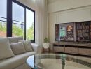  - ให้เช่า Home Office หรู 4 ชั้น สุขุมวิท 49 พื้นที่ 260 ตร.ม. เพดานสูง โปร่งสบาย พร้อมเครื่องล้างจาน & Walk-in Closet