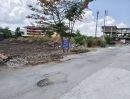 - ขายที่ดิน200 ตร.วา ติดถนนกว้าง12เมตร ซอยเฉลิมพระเกิยรติ ร.9 30 แยก 2 (ซอยร่วมสามัคคี) ดอกไม้ ประเวศ กรุงเทพ พื้นที่สีเหลือง