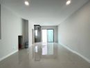  - บ้านกลางเมือง นวมินทร์42 ทาวน์โฮม 3 ชั้น ตกเเต่งใหม่ พร้อมอยู่