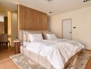 - บ้านเชียงใหม่ โซนหางดง สันผักหวาน ใกล้โรงเรียนนานาชาติกว่า ใกล้สนามบิน มีห้องแม่บ้าน