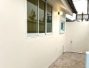 - บ้านแฝดชั้นเดียว รีโนเวทใหม่ทั้งหลัง ต.ป่าแดด อ.เมือง จ.เชียงใหม่