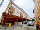 - ขายบ้าน 2 ชั้น หลังริม บ้านผุดผ่อง ซอยพยอม7 ถนนเลียบคลองระพีพัฒน์