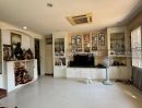 - ขายบ้านเดี่ยว 2 ชั้น หมู่บ้านเดอะแกรนด์ พระราม2 พื้นที่ 143 ตรว. โซน Lake Garden ราคาถูก พร้อมอยู่ ขายเพียง 15.7 ล้านบาท