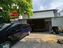 - ที่ดินพร้อมบ้าน เนื้อที่ 96 ตร.ว. (แบ่งขายได้) ซอยปรีดีพนมยงค์ 14 และ 20 (ใกล้แม็กแวลู่) ถนนสุขุมวิท แขวงพระโขนงเหนือ เขตวัฒนา