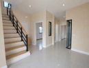 - บ้านเดียว รีโนเวทใหม่ ใกล้ทางด่วนจตุโชติ ใหญ่ที่สุด 86 ตร.ว แปลงมุม โครงการ เดอะริคโค้ เรสซิเดนซ์ วงแหวนฯ หทัยราษฎร์