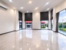 - ให้เช่าโกดัง + ออฟฟิศ พร้อมใช้งาน ขนาด 2,850 ตร.ม. กระทุ่มแบน สมุทรสาคร (ติดถนนเศรษฐกิจ)