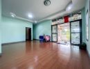 - ที่ดินพร้อมสิ่งปลูกสร้าง บ้านเดี่ยวสร้างเอง ปูนชั้นเดียว เนื้อที่ 100 ตารางวา