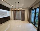  - ให้เช่า] หมู่บ้าน เวนิว พระราม 5 / 4 ห้องนอน 3 ห้องน้ำ / 69 ตรว. 200 ตรม. **45,000**