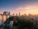 - ขายพร้อมผู้เช่า Condo Sathorn Plus By The Garden 55 ตารางเมตร 1 ห้องนอน ชั้น9 ตกแต่งครบ