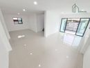 - บ้านเดี่ยว หมู่บ้านทวีทอง3 เพชรเกษม69 รีโนเวทใหม่ทั้งหลัง