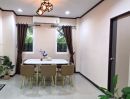 - บ้านวังจารุ บางบัวทอง บ้านแฝด รีโนเวทใหม่ทั้งหลัง พร้อมหิ้วกระเป๋าเข้าอยู่ ขนาดพื้นที่ 41.3 ตรว. เพียง 3,690,000บาท