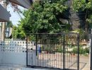 - บ้านแฝด หมู่บ้านชวนชื่น ซ.ชวนชื่น 13 ถนนรามคำแหง 102 สะพานสูง