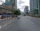 - ขายที่ดินย่านพระราม 4 ทำเลดีศักยภาพสูง ใกล้ One Bangkok เเค่ 300 เมตร!