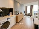 - Rare Corner Fullplex! Noble Form ทองหล่อ-2 ห้องนอน 76.96 ตร.ม. ชั้น 42 วิวทิศใต้ ใกล้สกายพูล CBD