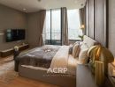 - Rare Corner Fullplex! Noble Form ทองหล่อ-2 ห้องนอน 76.96 ตร.ม. ชั้น 42 วิวทิศใต้ ใกล้สกายพูล CBD