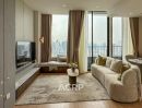 - Rare Corner Fullplex! Noble Form ทองหล่อ-2 ห้องนอน 76.96 ตร.ม. ชั้น 42 วิวทิศใต้ ใกล้สกายพูล CBD