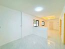 - บ้านใจกลางเมืองระยอง ใกล้หมู่บ้านเพลินใจ 4 ห้างดิโอโซน ผ่อนเพียงเดือนล่ะ 6000 กว่าบาท