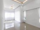 - บ้าน 3 ห้องนอน สไตล์มินิมอล-โมเดิร์น (Minimal-Modern) ท่ารั้ว เชียงใหม่