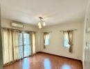 - ขายบ้านเดี่ยว 2 ชั้น หมู่บ้านไพรเวท เลคการ์เด้นท์ ขนาด 54.4 ตรว. ซอยพระยาสุเรนทร์ 39