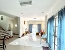 - ขายบ้านเดี่ยว 2 ชั้น หมู่บ้านไพรเวท เลคการ์เด้นท์ ขนาด 54.4 ตรว. ซอยพระยาสุเรนทร์ 39