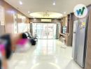  - มบ.ศศิกานต์ 2 ซ.สรงประภา 30 ขายบ้าน 16 ตร.ว. 1 ห้องนอนใหญ่ 1 ห้องน้ำ 1 แอร์ ต่อเติมครบ ใกล้โรบินสันศรีสมาน