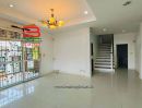 - บ้านแฝด 2 ชั้น เนื้อที่ 35.8 ตร.ว. โครงการ มายอิสระ พระราม 5 (My Isara Rama 5) ถนนนครอินทร์ ตำบลบางศรีเมือง อำเภอเมืองนนทบุรี นนทบุรี