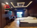 - ขาย/เช่า บ้านเดี่ยว เดอะ แกรนด์ ปิ่นเกล้า (เยื้องบุญวร สาย 2) เนื้อที่ 1 งาน 2.8 ตรว. แขวงศาลาธรรมสพน์ เขตทวีวัฒนา