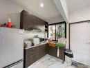 - ขายด่วน ทาวน์โฮม 3 ชั้น หลังมุม ทำเลทอง ลาดพร้าว 18 แยก 4 MRT 700 ม. Home Office ได้ มีห้อง Studio