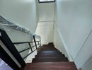 - รีโนเวทต่อเติมใหม่ทั้งหลัง สไตล์โมเดิร์นมินิมอล บ้านแฝดหลังมุม
