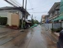  - ขายที่่ดิน ถนนรัชดาภิเษก ย่านพระราม 3 เข้าซอยสาธุประดิษฐ์ 30 เนื้อที่ 533.5 ตารางวาละ 240,000 บาท ราคา 128,040,000 บาท