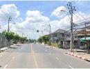 - บ้านแฝด 2 ชั้น 25.5 ตร.วา ม.พระปิ่น 4 ถ.บางบอน 5 หนองแขม Renovate ใหม่ทั้งหลัง