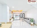  - หมู่บ้านเลิศอุบล ซอยพระยาสุเรนทร์ 44 บ้านรีโนเวทใหม่ ตกแต่งครบ พร้อมเข้าอยู่