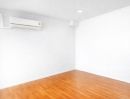 - ศรีวรา ประชาอุทิศ เหม่งจ๋าย อาคาร4 ชั้น 4นอน 4 น้ำ ใกล้เดอะซีน 700 ม.โรงแรมเอสซีปาร์ค 50ตรว. 500ตร.ม.