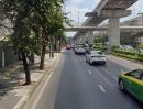 - ขายที่ดินพร้อมสิ่งปลูกสร้าง รัชดาภิเษก 32 ใกล้ MRT ลาดพร้าว
