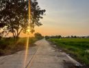 - ที่ดินสวยคลองเจ็ดลำลูกกา หน้าแปลงติดถนนคอนกรีต เดินทางสะดวก