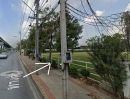  - ประกาศขายที่ดินแปลงใหญทำเลศักยภาพสูง ติดถนน 2 ด้าน เหมาะสำหรับนักลงทุนและพัฒนาโครงการในอนาคต แปลงที่ 1ติดถนนบรมราชชนนีติดตลาดธนบุรีเนื้อที่ 5-2-99 ไร่