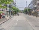 - ขายที่ดินพร้อมสิ่งปลูกสร้าง สาธุประดิษฐ์ ซอย 34 ใกล้ Central พระราม 3 เพียง 4 นาที