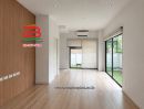 - ทาวน์โฮม 3 ชั้น บ้านกลางเมือง ลาดพร้าว-เสรีไทย (ซอยเสรีไทย 52) หลังมุม เนื้อที่ 33.3 ตร.ว. ถนนเสรีไทย แขวงคันนายาว เขตคันนายาว