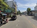 - ขายที่ดินพร้อมสิ่งปลูกสร้าง นาคนิวาส ซอย 2 ใกล้ Central EastVille