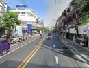 - ขายที่ดินพร้อมสิ่งปลูกสร้าง นาคนิวาส ซอย 2 ใกล้ Central EastVille