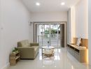 - ทาวน์โฮม 2 ชั้น รีโนเวทใหม่ หมู่บ้านร่มโพธิ์ บางบัวทอง ติดถนนใหญ่ ใกล้สถานีรถไฟฟ้าสี่แยกบางพลู พร้อมอยู่
