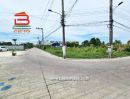 - ที่ดินเปล่า ซอยศาลาธรรมสพน์ 13 เนื้อที่ 63 ตรว. ใกล้ร้านอาหาร บ้านยี่สาร ถนนปิ่นเกล้า แขวงศาลาธรรมสพน์ เขตตลิ่งชัน