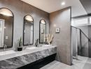 - 400 ตรว. 1,200 ตรม.พร้อมเฟอร์นิเจอร์ ศรีนครินทร์ ซอย 5 ใกล้รถไฟฟ้าสายสีเหลือง สถานีศรีกรีฑา