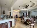 - บ้านเดี่ยวชั้นเดียว ใกล้โรงเรียนนานาชาติและ 89 พลาซ่า เชียงใหม่ (EN below)