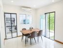 - ใกล้รร.นานาชาติสิงคโปร์สุวรรณภูมิ 700 ม. 18 ตร.ว. 4นอน ศรีนครินทร์-หนามแดง เมกา บางนา 3.2 กม. ทาวน์โฮม 2ชั้น พร้อมชั้นลอย 3 น้ำ