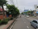 - ขายที่ดินพร้อมสิ่งปลูกสร้าง ถนนสังคมสงเคราะห์ ใกล้ Central EastVille