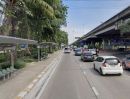 - ขายที่ดินพร้อมสิ่งปลูกสร้าง ถนนสังคมสงเคราะห์ ใกล้ Central EastVille